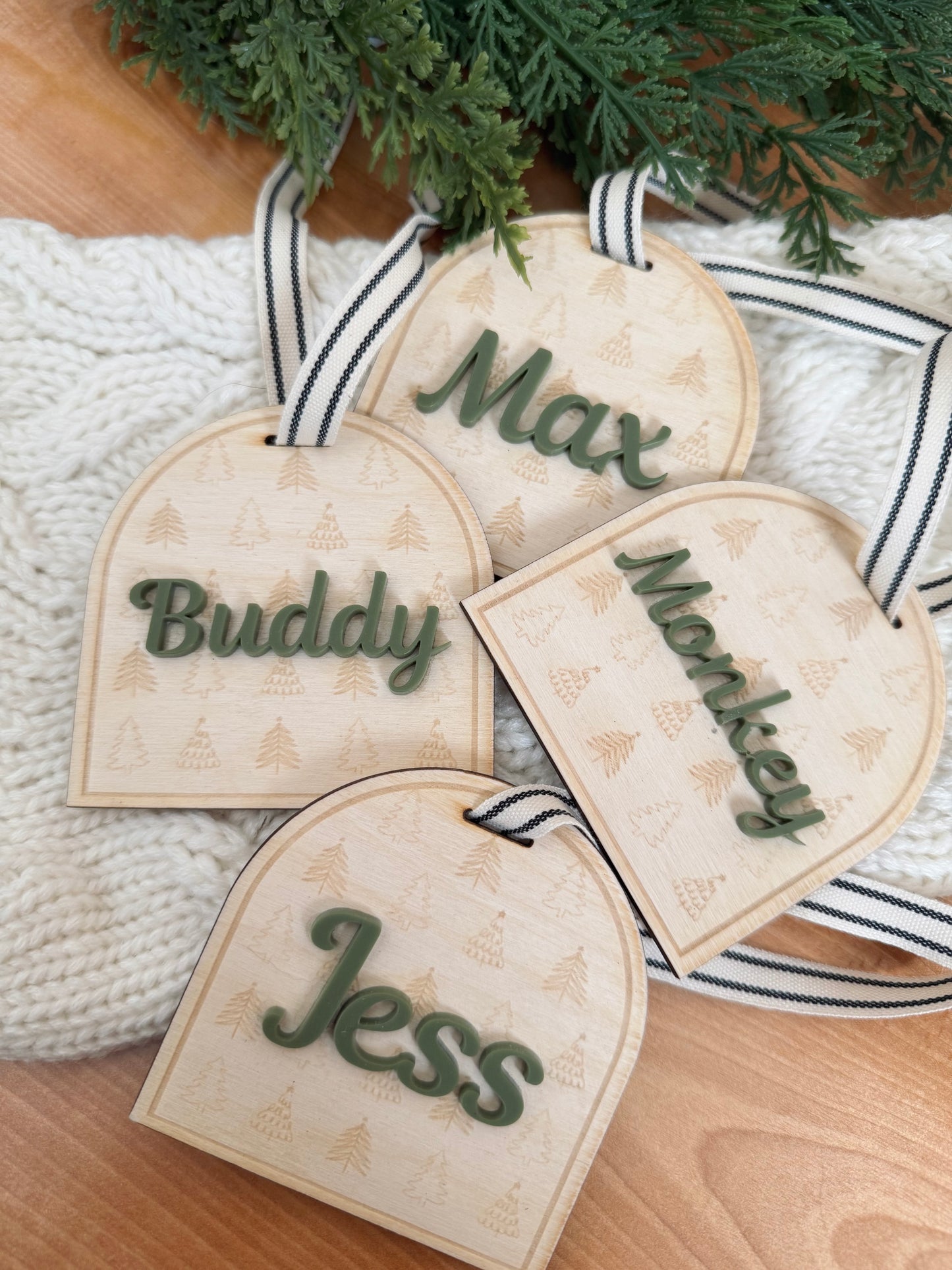 arch stocking - gift tags!